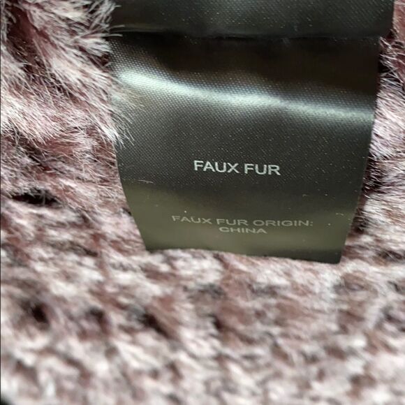Love Token Faux Fur Waterfall Vest Purple Open Front w/ Pockets Women's Sz S NWT - Picture 12 of 12